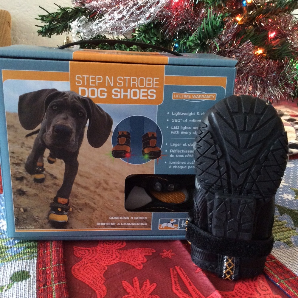 kurgo step and strobe dog boots size small